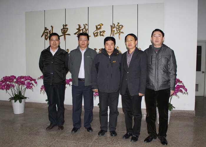 國家科技部尉遲堅(jiān)副處長視察聯(lián)橋精密機(jī)械公司